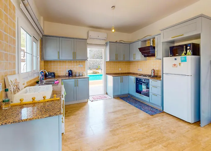 Bella * קיירניה